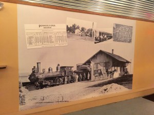 wallpaper of historical photo