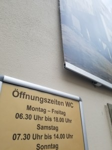 large photo as a vinyl banner